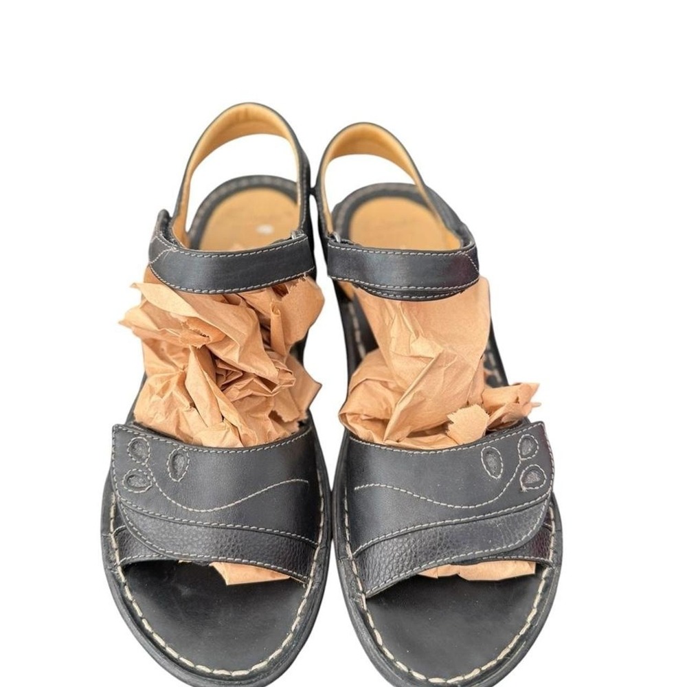Clarks Ultimate Comfort Collection Black Leather Sandals Size 9 Size 39